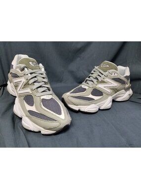 New Balance 9060 Sneakers U9060CTD Suede Pack Olive Men Size 11 NEW NO BOX